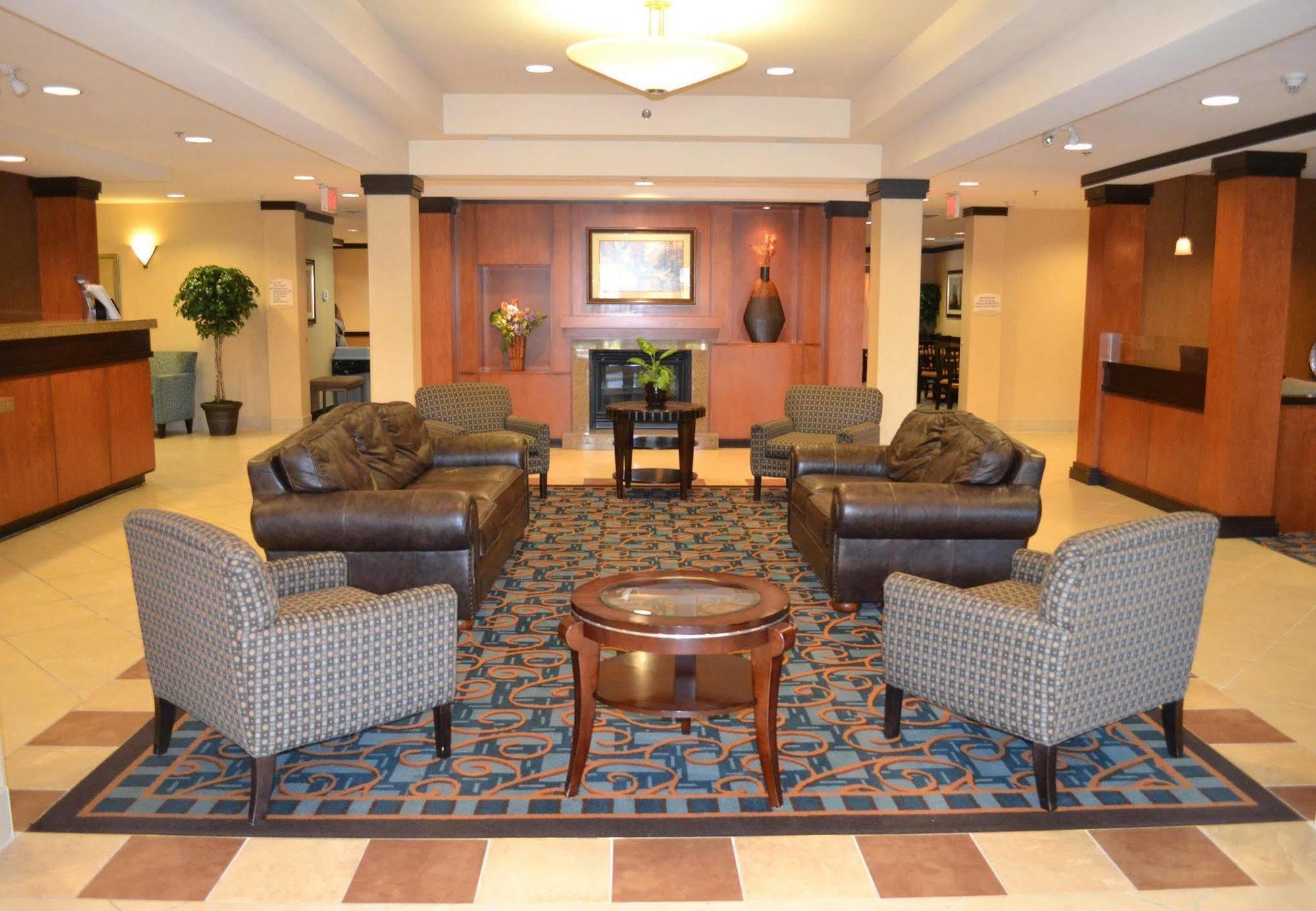 Fairfield Inn & Suites By Marriott Kelowna Wnętrze zdjęcie